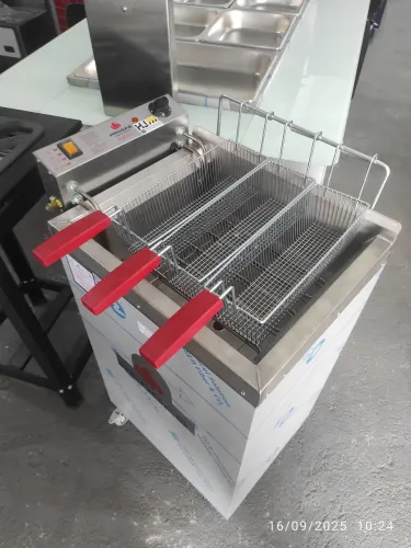 Bh Fritadeira industrial água e óleo