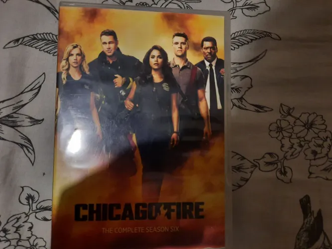 DVD CHICAGO FIRE SEXTA TEMPORADA AUTOURADO