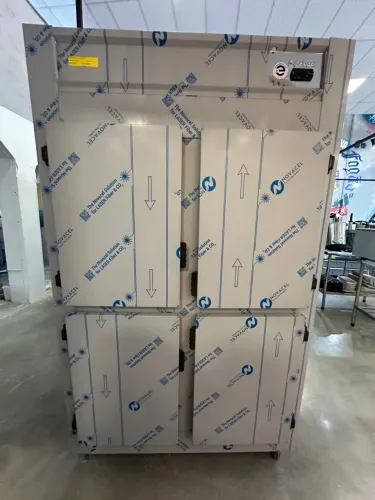 Geladeida comercial 4 portas inox - Gelopar 