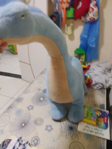 Pelúcia gigante dinossauro azul