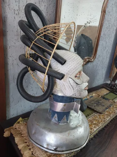 ESCULTURA ÚNICA E INÉDITA 