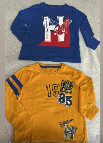 Camisetas Tommy Hilfiger Infantil TAM 4/5 anos 