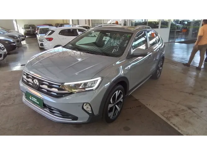 Volkswagen Nivus 2024 1.0 200 tsi total flex highline automático