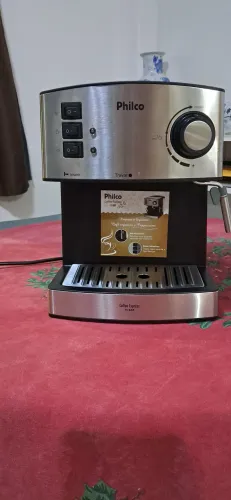 Máquina de café expresso.