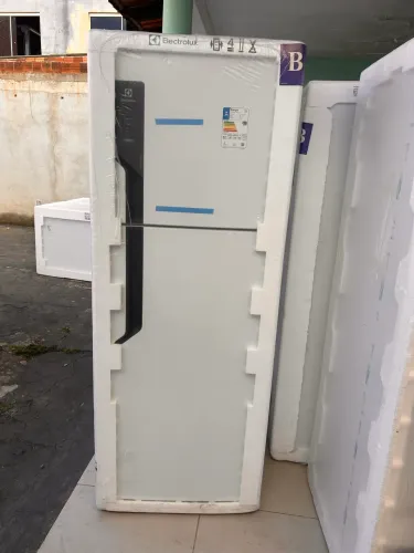 Geladeira 474 litros foss free top freezer