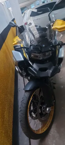 GS 850 Aventure - Série Especial Super nova