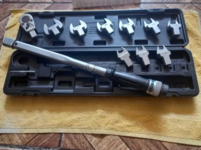 Torquimitro kit de chaves e estalo