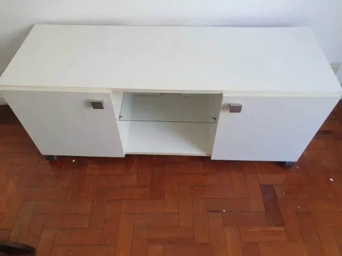 RACK/ARMÁRIO BRANCO EM EXCELENTE ESTADO