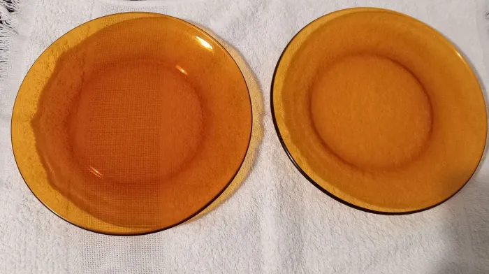 Pratos de Sobremesa de vidro âmbar Duralex