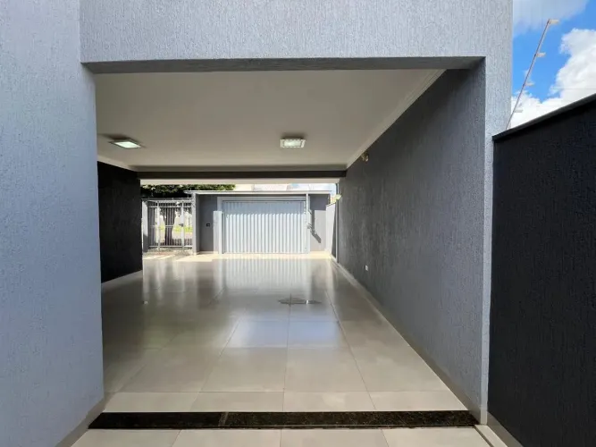 Oportunidade no Jardim Mônaco! Residência Pronta Para Morar com Espaço e Conforto!