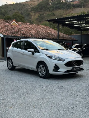 Ford Fiesta SEL 1.6 16V Flex Mec. 5P 2018