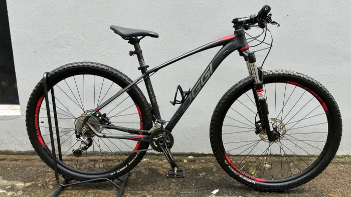OGGI 7.2 SHIMANO ALIVIO | ROCKSHOX