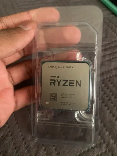 Ryzen 7 5700x