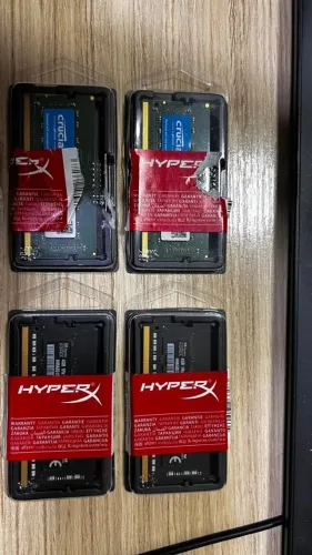 Memorias RAM 8 GB e 4 GB