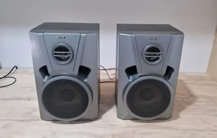 02 = Caixa de som da Sony modelo SS-DX1 - 6 ohm
