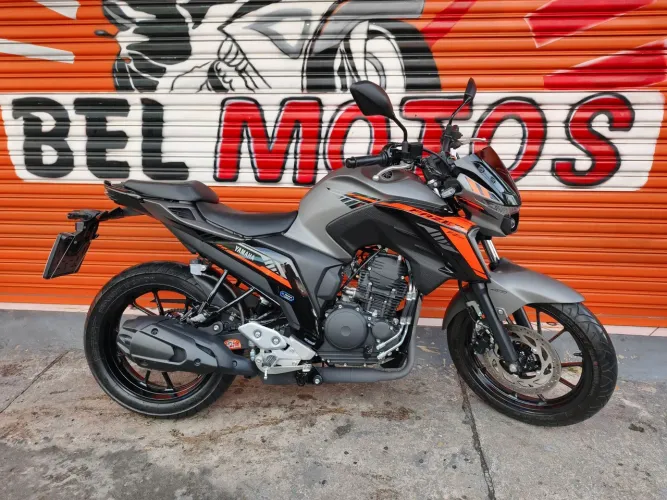 YAMAHA FZ25 FAZER 250 ABS 2025 COM APENAS 754 KM BEL MOTOS 