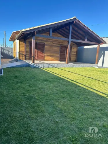 Casa na Zona Sul de Balneário Rincão