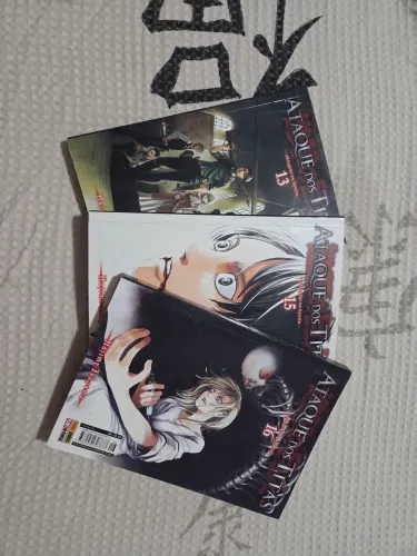 Mangás Attack on Titan