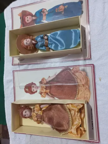 Kit 2 bonecas damas de época 