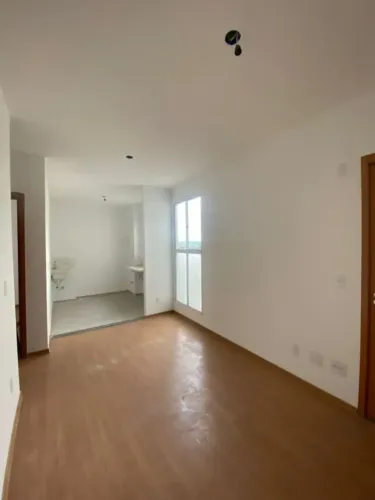 Apartamento com 2 dormitórios à venda, 42 m² por R$ 174.900 - Granjas Santa Terezinha - Ta