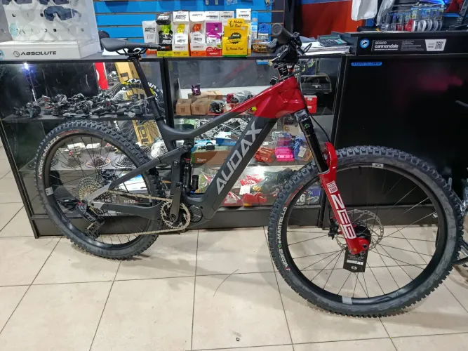 Bicicleta 29 E bike Audax Furion E8 kit SRAM  12v eletrônico Tam M