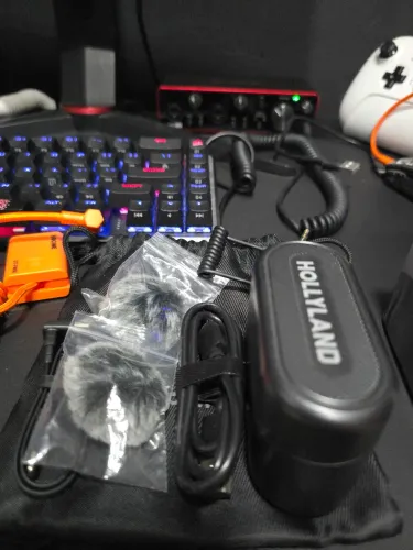 Microfone Hollyland M2s COMBO WIRELES NOVO