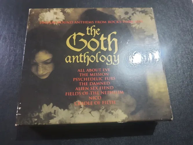 Box CD : The Goth Anthology