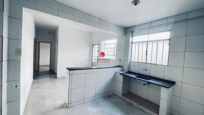 Casa com 3 quartos para alugar, 83m² de área construída, bairro Piratininga, Venda Nova, B