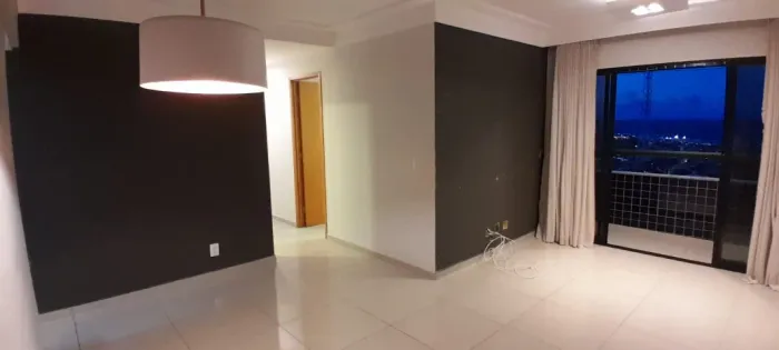 Apto Semi Mobiliado no Therraza Petrópolis com 3/4 Sendo 01 Suíte, 95m², Andar Alto, 02 Vg