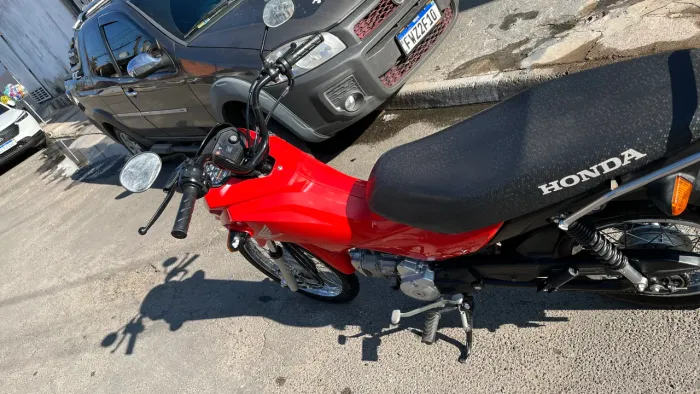 Vende-se pop110i, único dono