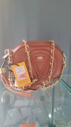 Vendo bolsa ? Mario Valentino Original: Estilo, Qualidade e Glamour