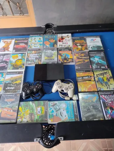 PlayStation 2 Completo + 2 Controles + Coleção de Jogos