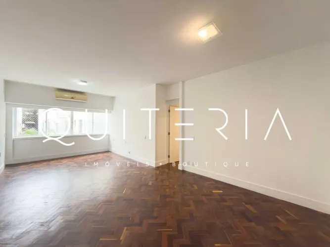 Apartamento à venda, no Leblon, rua Cupertino Durão, com 3 quartos, 1 suíte e 2 vagas