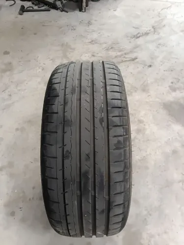 Pneu 215/50/17