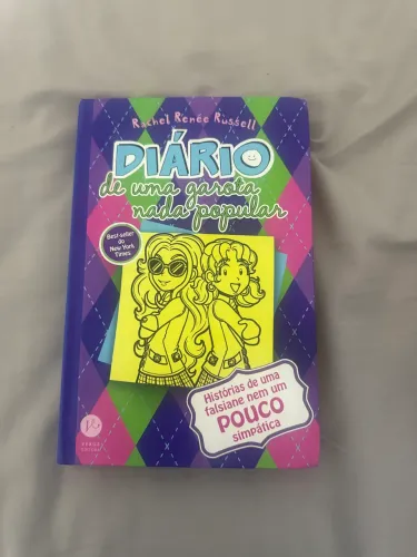 Livro o diário de uma garota nada popular - 11