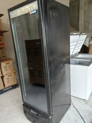 Freezer Vertical Cervejeiro Gelopar 572l com Inverter