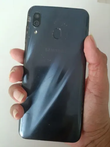 Samsung A30