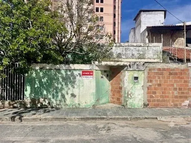 Terreno na 13 de Julho com 300m2