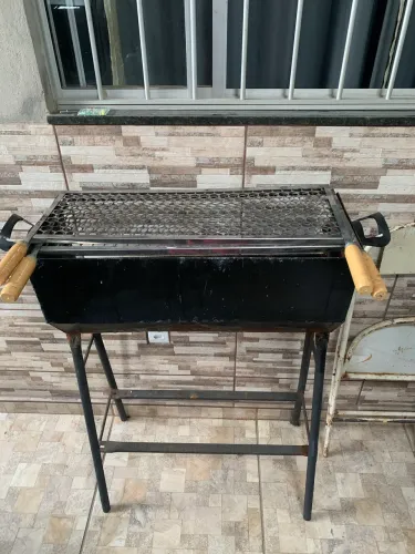 Churrasqueira para espetinho 