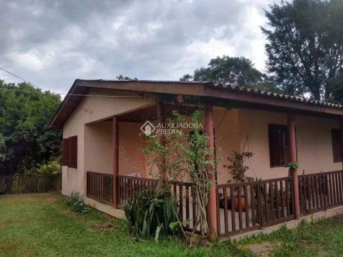 Terreno Agrícola à Venda no Centro com 150 m² e Sem Dormitórios/Quartos