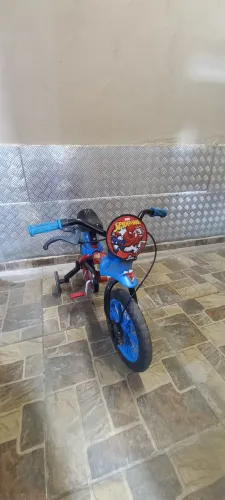 Bicicleta homem aranha