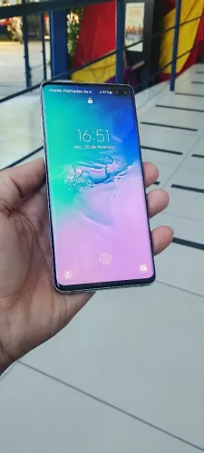 Samsung s10 plus 