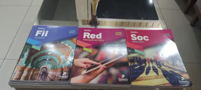 Apostilas Poliedro Filosofia/Redação/Sociologia 