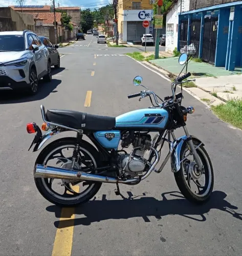 Vendo CG Bolinha 1982 