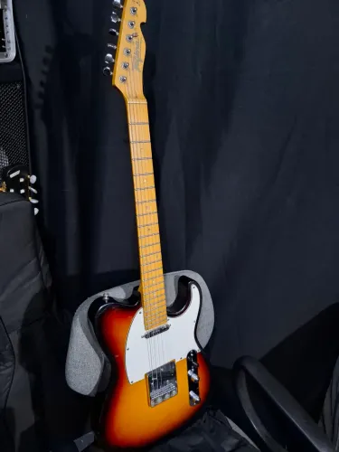 Guitarra Telecaster Tagima Seizi com DiMarzio