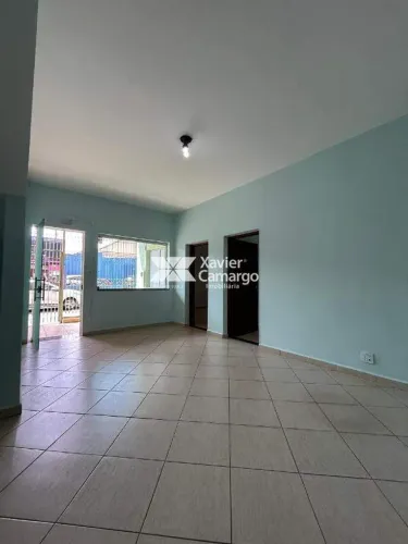 Casa com 3 quartos para locação no Centro - Rio Claro/SP