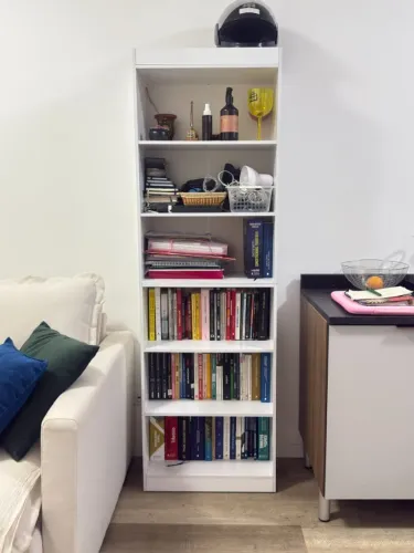 Estante para sala