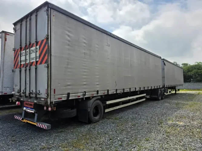 carreta bitrem bau 03eixos sider facchini ano 2015
