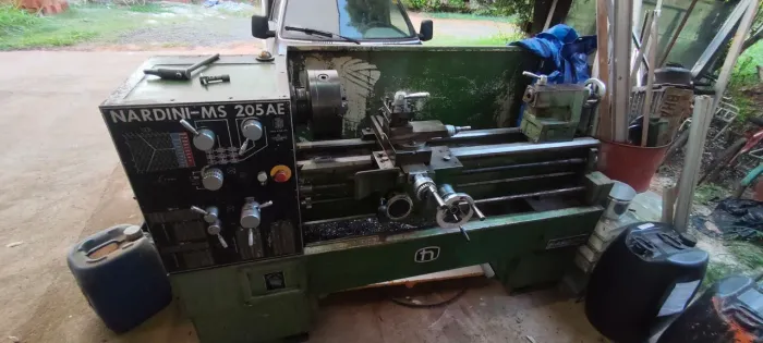 Torno Nardini-MS 205 AE
