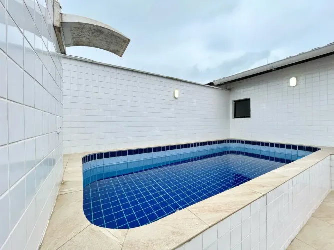 Cobertura Duplex com 3 quartos, sendo 1 suíte, piscina e churrasqueira - Bertioga/SP
